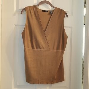 Women's sleeveless top